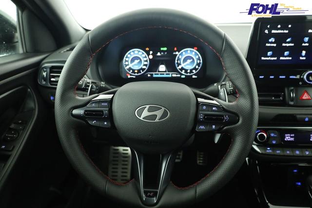 Hyundai i30 N Line 1.5 T-GDI DCT Fastback N-LINE, Navi, 18-Zoll, Kamera, LED, Winter 