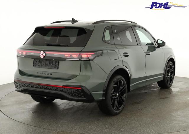 Volkswagen Tiguan 1.5 TSI eHybrid 200 kW R-Line Black, Pano, IQ.Light, 20-Zoll, AHK, AreaView 