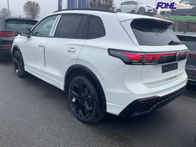 Volkswagen Tiguan 2.0 TDI 142 kW 4Motion R-Line DSG 4M Black, 20-Zoll, Pano, Leder, IQ.Light, AHK, Navi, Side, AreaView, Winter 