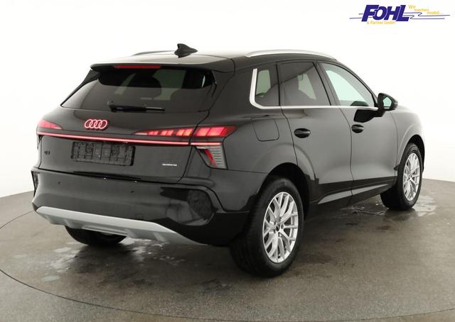 Audi Q3 TFSI quattro 150 kW quattro, AHK, Navi, AreaView, Side, Sound, Winter, 18-Zoll 