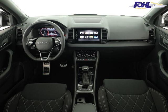 Skoda Karoq Sportline 1.5 TSI DSG Sportline, AHK, Navi, CANTON, Matrix, AreaView, Side, Kamera, el. Klappe, FS-beheizbar 