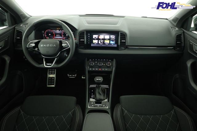 Skoda Karoq Sportline 1.5 TSI DSG Sportline, Pano, AHK, Navi, Matrix, AreaView, Side, FS-beheizbar, Winter, 19-Zoll 