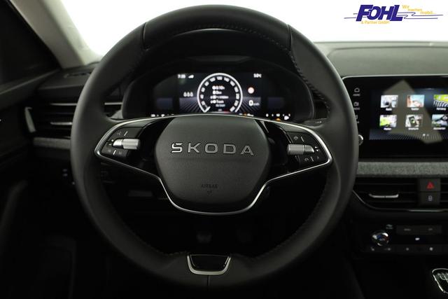 Skoda Kamiq Selection 1.0 TSI Selection, LED, Kamera, Ladeboden, Winter 