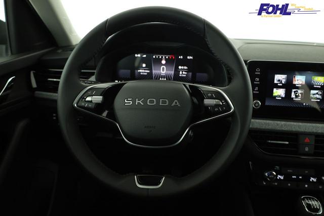 Skoda Kamiq Selection 1.0 TSI Selection, AHK, LED, Kamera, Ladeboden, Winter 