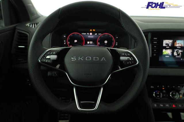 Skoda Karoq Sportline 4x4 2.0 TDI DSG Sportline, Pano, AHK, Navi, Matrix, AreaView, Side, Kamera, el. Klappe, FS-beheizbar, Winter 