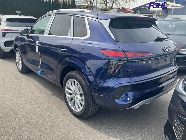 Audi Q3 TFSI quattro 150 kW quattro, AHK, Navi, AreaView, Side, Sound, Winter, 18-Zoll 