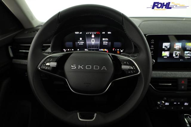 Skoda Kamiq Selection 1.5 TSI DSG Selection, AHK, LED, Kamera, Ladeboden, Winter 