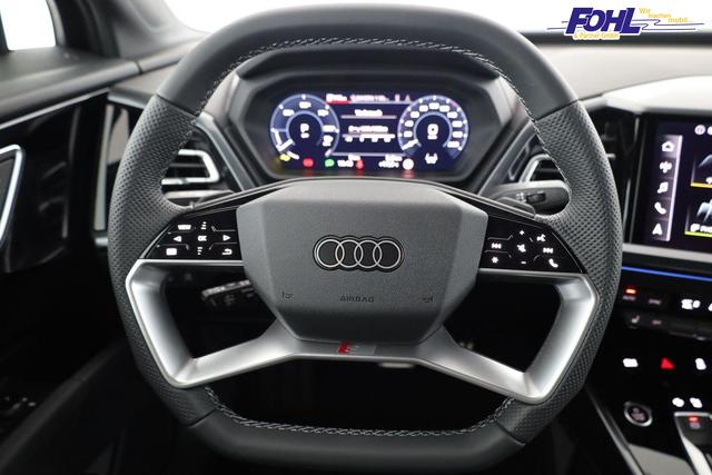Audi Q4 Sportback e-tron 45 quattro basis S-LINE quattro, AHK, Navi, Matrix, Komfort, Side, Kamera, el. Klappe, Winter, 20-Zoll 