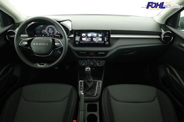 Skoda Fabia Selection 1.0 TSI Selection, AHK, Tempomat, Ladeboden, Park, Winterpaket, SmartLink, 4-J Garantie 