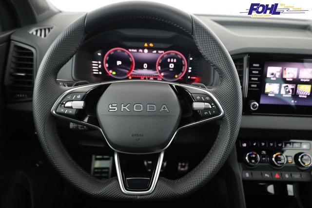 Skoda Karoq Sportline 4x4 2.0 TSI DSG Sportline, Pano, AHK, Navi, Matrix, Side, Winter, 5 J.-Garantie 