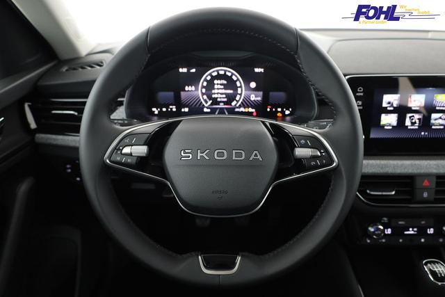 Skoda Kamiq Selection 1.5 TSI Selection, LED, Kamera, Ladeboden, Winter 