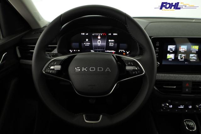 Skoda Kamiq Selection 1.0 TSI Selection, AHK, LED, Kamera, Ladeboden, Winter 