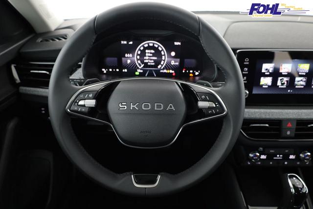 Skoda Kamiq Selection 1.5 TSI DSG Selection, AHK, LED, Kamera, Ladeboden, Winter, 16-Zoll 