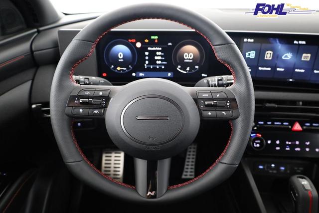 Hyundai TUCSON 1.6 T-GDI DCT 4WD N-LINE, AHK, el. Klappe, Teilleder, Navi, Kamera, ACC 