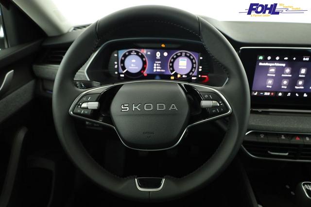 Skoda Octavia Combi 1.5 TSI 110 kW Selection Selection, LED, Side, ACC, Kamera, Winter, 17-Zoll 