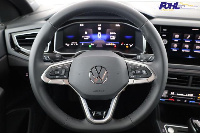 Volkswagen Taigo R-Line 1.5 TSI DSG R-LINE, AHK, Navi, IQ.Light, Kamera, ACC, Winter 