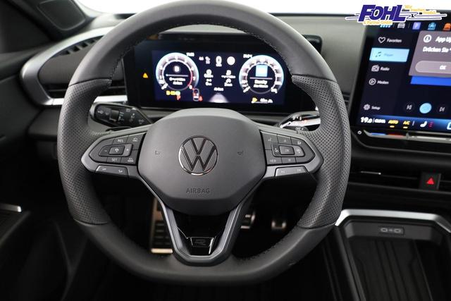 Volkswagen T-Roc 1.5 eTSI 110 kW R-Line DSG Black, neues Modell, 19-Zoll, Winter, sofort 
