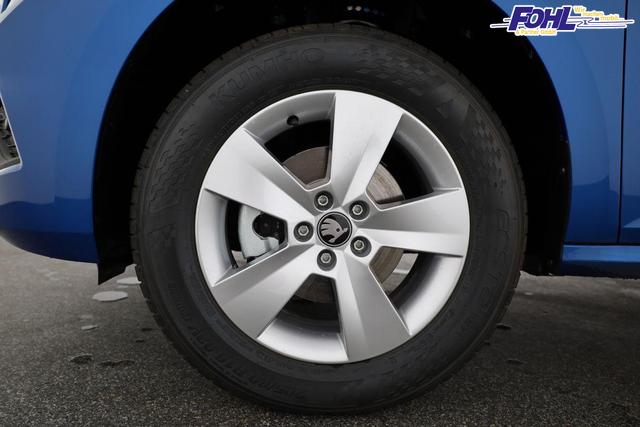 Skoda Kamiq Selection 1.5 TSI DSG Selection, LED, Kamera, Ladeboden, Winter, 16-Zoll 