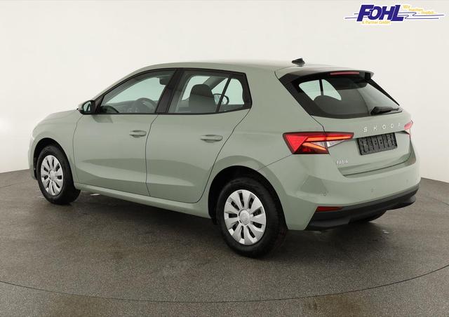 Skoda Fabia Selection 1.0 TSI Selection, AHK, Tempomat, Ladeboden, Park, Winterpaket, SmartLink, 4-J Garantie 