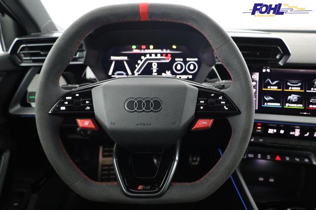 Audi RS3 Sportback 2.5 294 kW TFSI quattro quattro, SONOS, Navi, Kamera, Side, 5 J.-Garantie 