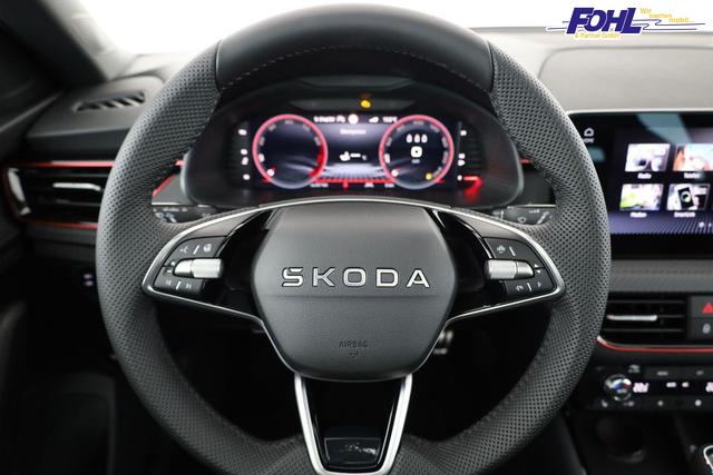 Skoda Kamiq Monte Carlo 1.5 TSI Carlo, Pano, AHK, Matrix, Navi, el. Klappe, 18-Zoll, 5 J.-Garantie 