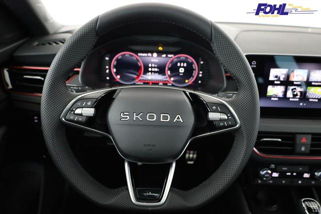 Skoda Kamiq Monte Carlo 1.5 TSI Carlo, Pano, AHK, Matrix, Navi, el. Klappe, 18-Zoll, 5 J.-Garantie 