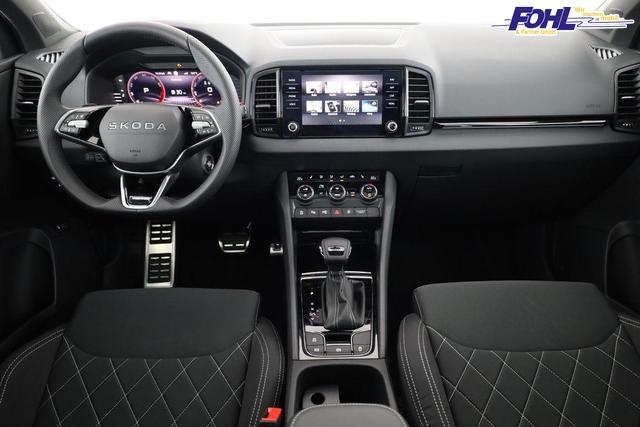 Skoda Karoq Sportline 1.5 TSI DSG Sportline, Pano, AHK, Navi, CANTON, Matrix, AreaView, Side, el. Klappe, FS-beheizbar, 5 J.-Garantie 
