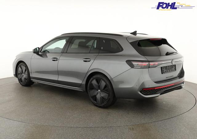 Volkswagen Passat Variant 2.0 TDI 142 kW 4Motion R-Line DSG 4M Black, Pano, AHK, Navi, IQ.Light, Side, Kamera, el. Klappe, 19-Zoll, 5 J.-Garantie 