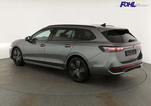 Volkswagen Passat Variant 2.0 TDI 110 kW R-line DSG Black, Pano, AHK, Navi, IQ.Light, Side, Kamera. el. Klappe, 19-Zoll, 5 J.-Garantie 
