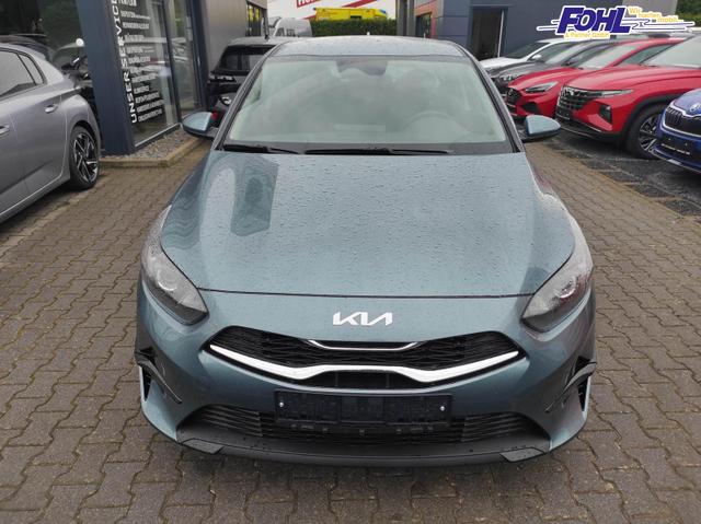 Kia Ceed SPIN 1.5 T-GDI AT Kamera*Sitzheizung*APP*Navi 