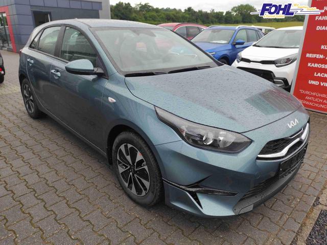 Kia Ceed SPIN 1.5 T-GDI AT Kamera*Sitzheizung*APP*Navi 