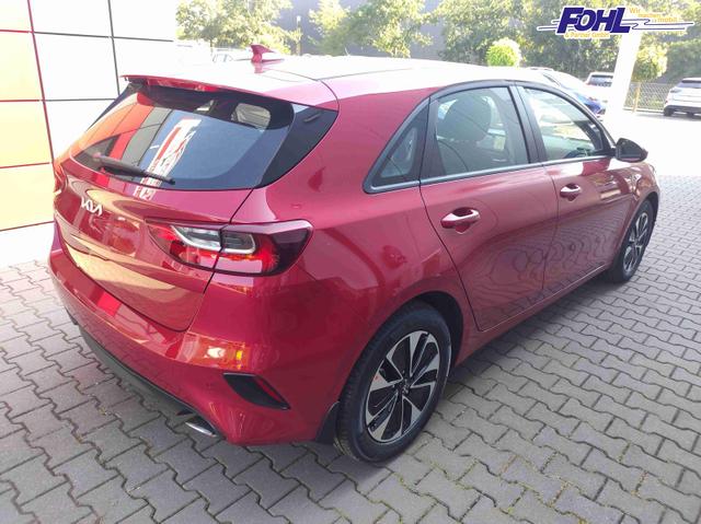 Kia Ceed SPIN 1.5 T-GDI AT Kamera*Sitzheizung*APP*Navi 