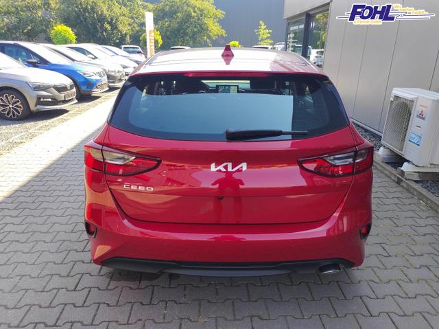 Kia Ceed SPIN 1.5 T-GDI AT Kamera*Sitzheizung*APP*Navi 