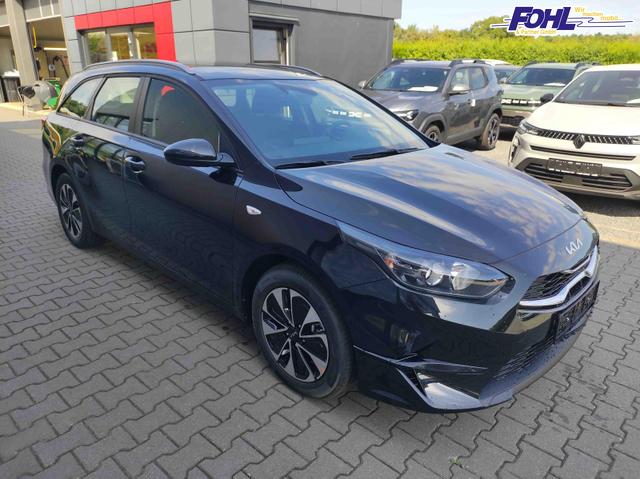 Kia Ceed Sportswagon Gold SW 1.5 GOLD*Navi*Shzg*Lhzg*PDC*Cam*16Zoll* 