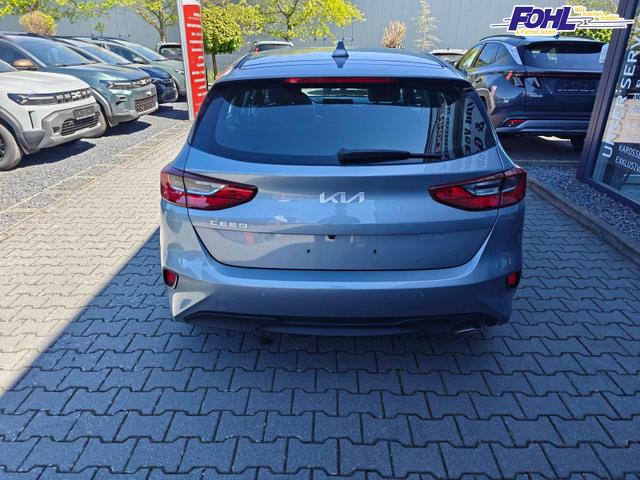 Kia Ceed SPIN 1.5 T-GDI AT Kamera*Sitzheizung*APP*Navi 