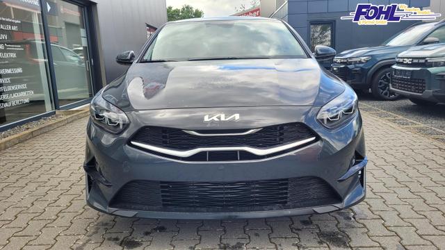 Kia Ceed Gold 1.5 AT*LED*Navi*Shzg*Lhzg*PDC*Cam*17Zoll* 