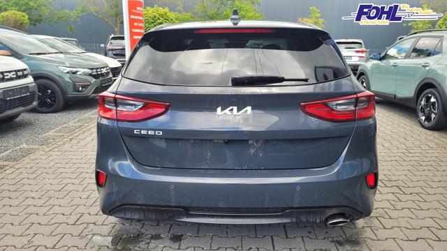 Kia Ceed Gold 1.5 AT*LED*Navi*Shzg*Lhzg*PDC*Cam*17Zoll* 