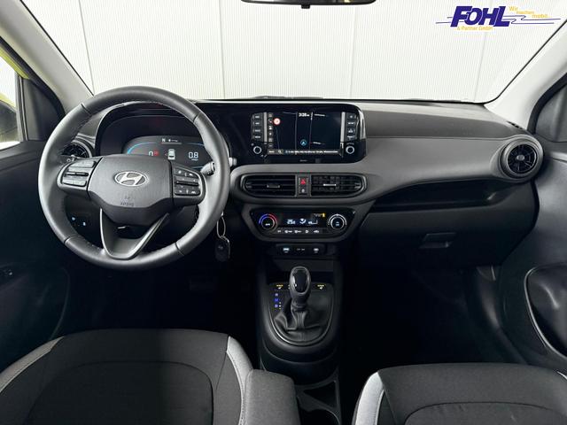 Hyundai i10 Premium 1.2 GDI Automatik / Sitz + Lenkradheizung Navi Klimaautomatik Alu 15'' 