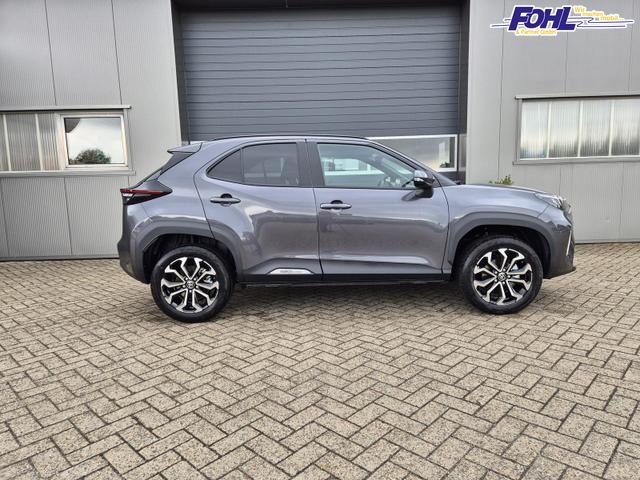 Toyota Yaris Cross 1.5VVT-iE 130PS Automatik Teamplayer Klimaautomatik Sitzheizung Lenkradheizung PDC v+h Rückf.Kamera 17-LM abged.Scheiben 2xKeyless DAB+ Bluetooth Touchscreen Apple CarPlay Android Auto 