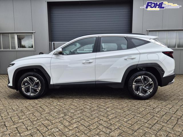 Hyundai TUCSON 1.6 T-GDI 160PS Sitzheizung Lenkradheizung Klimaautomatik Navi 12,3"-Touchscreen DAB+ wireless Apple CarPlay + Android Auto PDC v+h Rückf.Kamera 2xKeyless 17-LM 