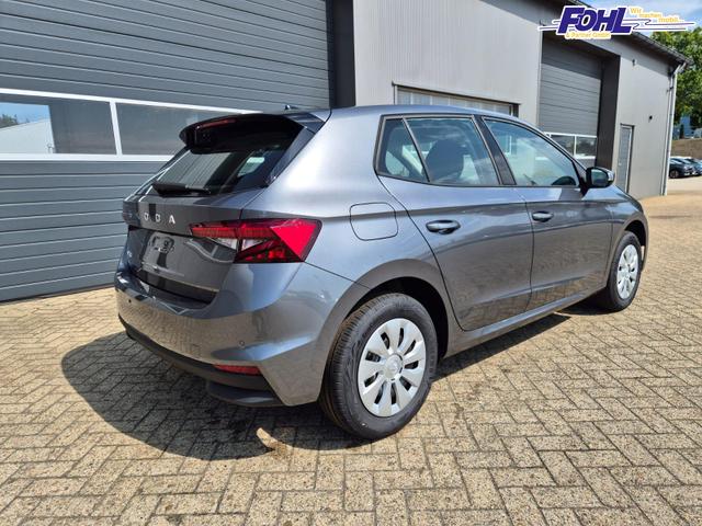 Skoda Fabia 1.0 TSI 115PS DSG Selection 5-türig Rückf.Kamera Parksensoren Sitzheizung Multifunktionslenkrad Klima Skoda-Radio Bluetooth Touchscreen Tempomat Nebelsch. Apple CarPlay + Android Auto 