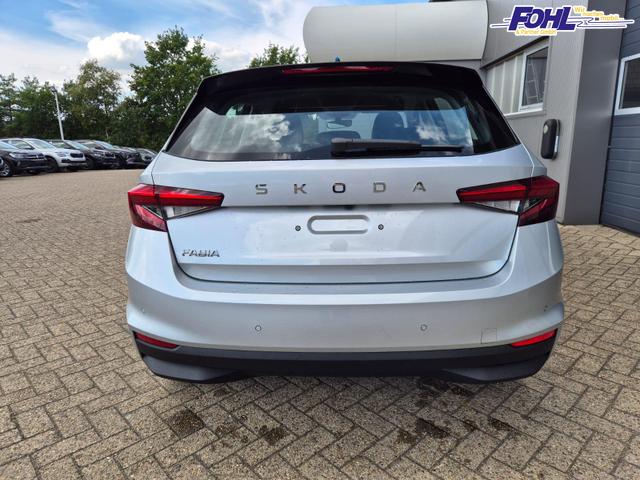 Skoda Fabia 1.0 TSI 115PS DSG Selection 5-türig Rückf.Kamera Parksensoren Sitzheizung Multifunktionslenkrad Klima Skoda-Radio Bluetooth Touchscreen Tempomat Nebelsch. Apple CarPlay + Android Auto 