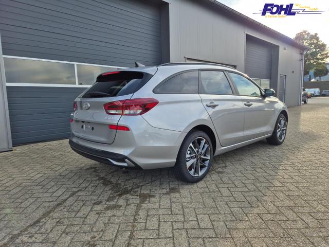 Hyundai i30 Kombi 1.5 T-GDI 95PS Sitzheizung Lenkradheizung Klimaautomatik Tempomat Navi Apple CarPlay + Android Auto PDC v+h Rückf.Kamera 17-LM 