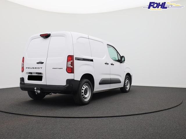 Peugeot Partner 1.5 BlueHDI 102PS NEUES MODELL 2-Sitzer AHK Klima Radio Apple CarPlay Android Auto Bluetooth DAB PDC v+h R&uuml;ckf.Kamera Tempomat Ganzj.Reifen 