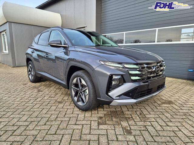 Hyundai TUCSON Trend 1.6 T-GDI 150PS Automatik TZ 2026 Teil-Leder Sitzheizung v+h Lenkradheizung Klimaautomatik Navi Touchscreen DAB+ Apple CarPlay + Android Auto PDC R&uuml;ckf.-Kamera Matrix-LED-Scheinw. 