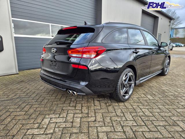 Hyundai i30 Kombi 1.6 T-GDI 150PS Automatik N-Line MY2026 Sitzheizung Lenkradheizung Klimaautomatik Navi 10,3"-Touchscreen Bluelink Apple CarPlay + Android Auto PDC v+h R&uuml;ckf.Kamera 18-LM 