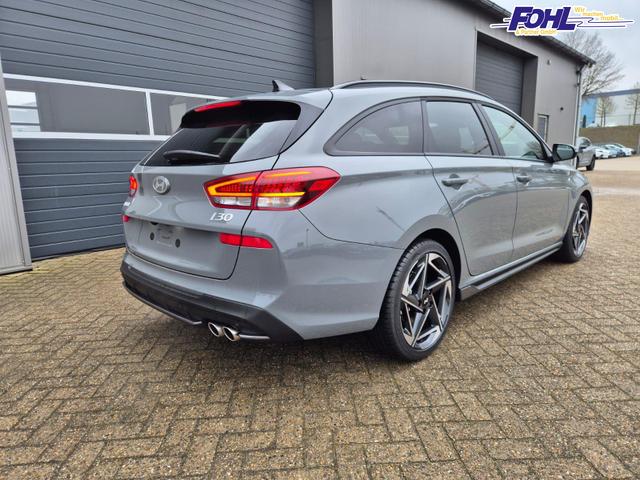 Hyundai i30 Kombi 1.6 T-GDI 150PS Automatik N-Line MY2026 Sitzheizung Lenkradheizung Klimaautomatik Navi 10,3"-Touchscreen Bluelink Apple CarPlay + Android Auto PDC v+h R&uuml;ckf.Kamera 18-LM 