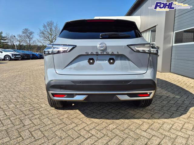 Nissan Qashqai 1.3 DIG-T MHEV 158 PS X-Tronic Tekna Voll-Leder Klimaautomatik PanoGlasdach Sitzheizung Lenkradheizung Navi Head-Up Display elektr. Heckklappe ACC PDC v+h 360&deg;Kamera DAB Bluetooth Touchscreen Apple CarPlay Android Auto 19"LM 