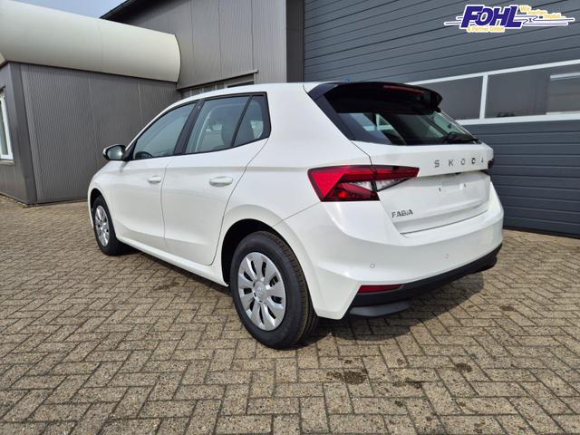 Skoda Fabia 1.0 TSI 95PS Selection 5-t&uuml;rig R&uuml;ckf.Kamera Parksensoren Sitzheizung Multifunktionslenkrad Klima Skoda-Radio Bluetooth Touchscreen Tempomat Nebelsch. Apple CarPlay + Android Auto 