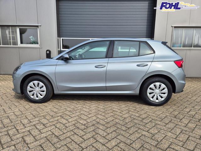 Skoda Fabia 1.0 TSI 95PS Selection 5-t&uuml;rig R&uuml;ckf.Kamera Parksensoren Sitzheizung Multifunktionslenkrad Klima Skoda-Radio Bluetooth Touchscreen Tempomat Nebelsch. Apple CarPlay + Android Auto 